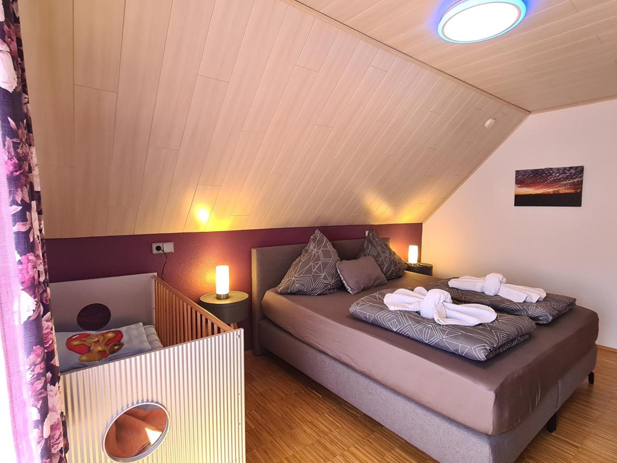Ferienwohnung Pflueger Mit Terrasse เลาดา-เคอนิกส์โฮเฟน ภายนอก รูปภาพ
