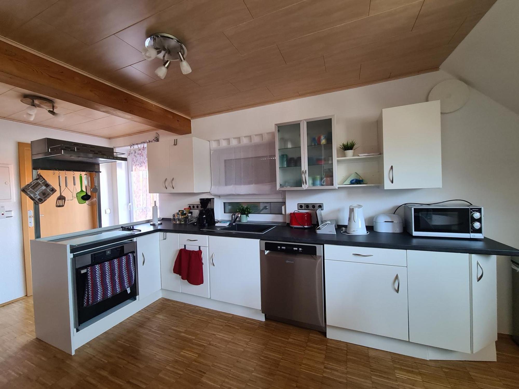 Ferienwohnung Pflueger Mit Terrasse เลาดา-เคอนิกส์โฮเฟน ภายนอก รูปภาพ