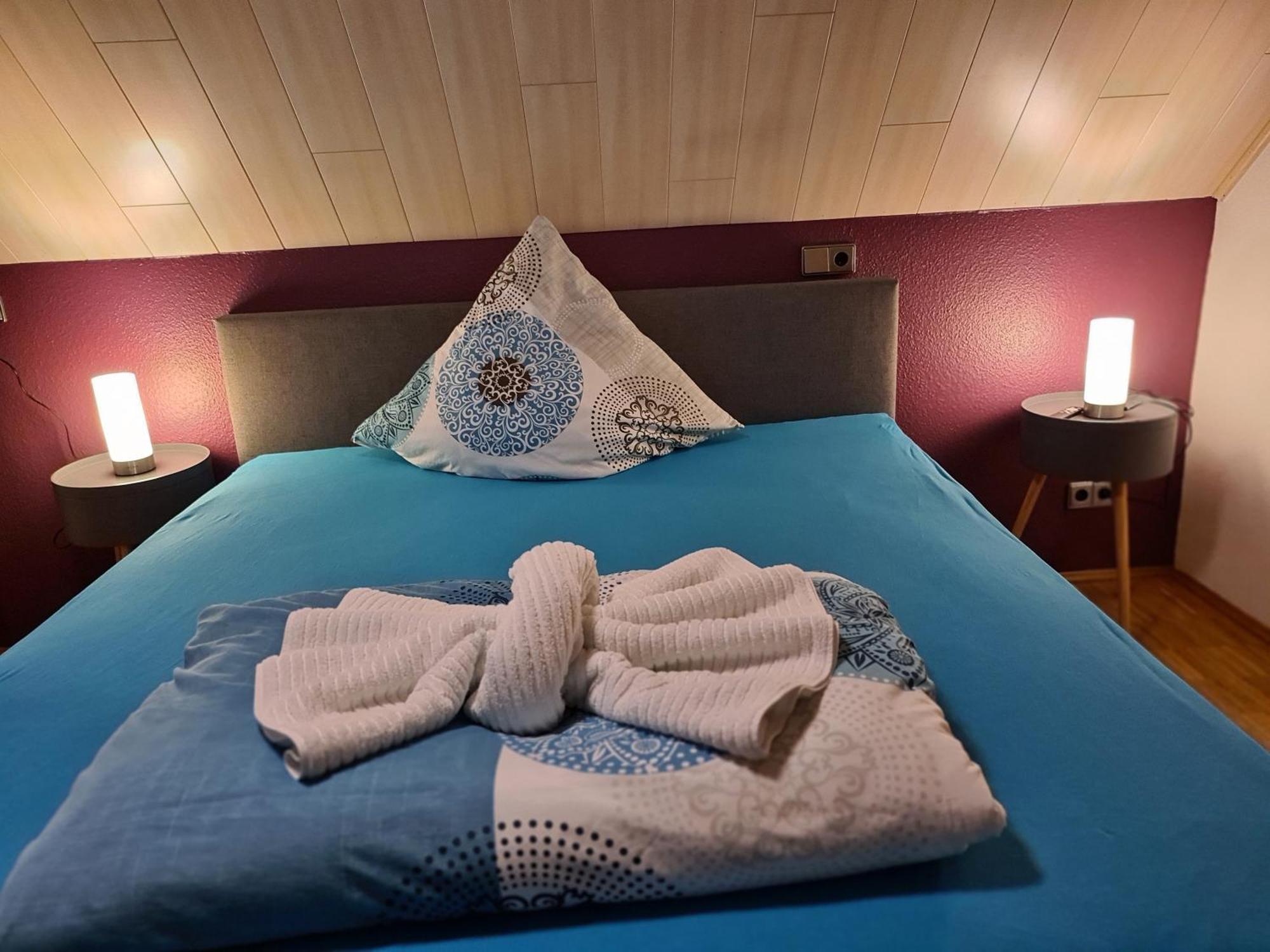 Ferienwohnung Pflueger Mit Terrasse เลาดา-เคอนิกส์โฮเฟน ภายนอก รูปภาพ